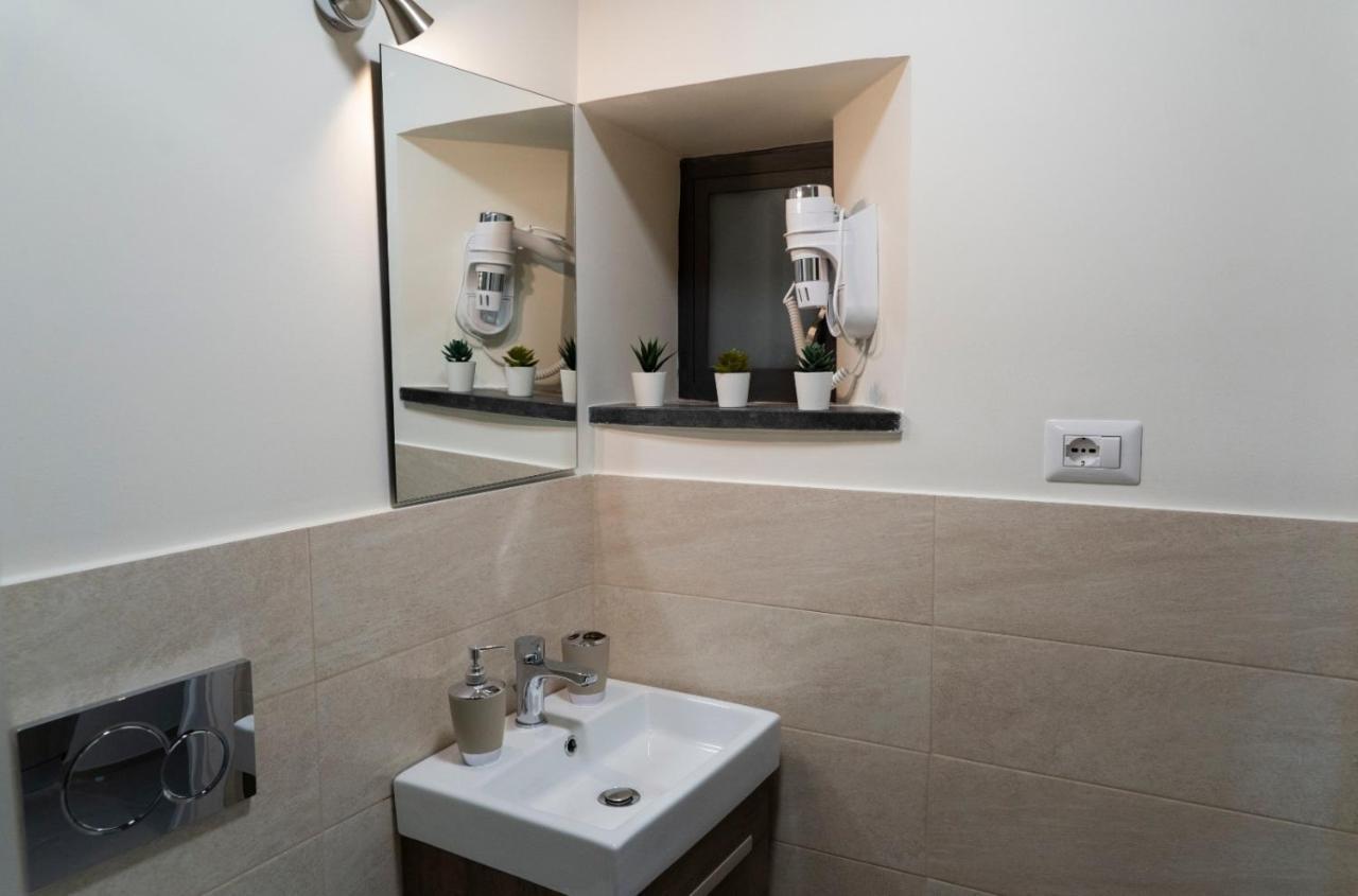 Ad Un Passo Dal Centro Apartman Catania-Fontanarossai nemzetközi repülőtér Kültér fotó